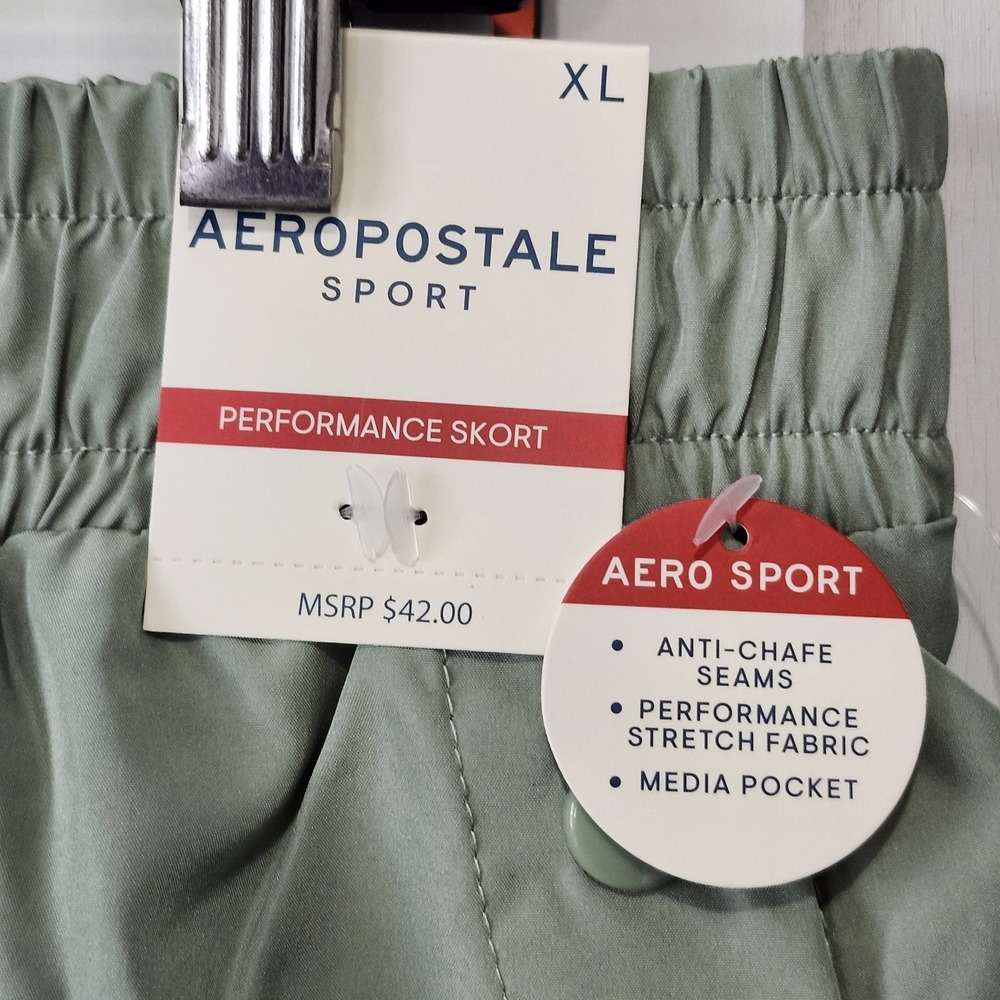 Aerospostale Sport Performance Skort Womens X Large Hiking Media Pocket NWT - Picture 2 of 8